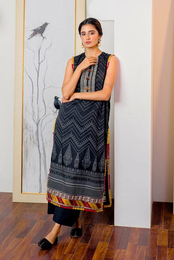 Ciara Cambric by Cross Stitch - EBONY FREESIA (SS-645) | MAY22