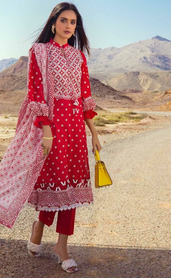 Gul Ahmed Red Collection 2022 | DN-22082
